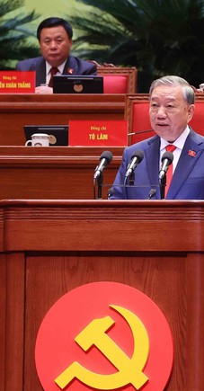 Toàn văn Báo cáo của Ban Chấp hành Trung ương Đảng khóa XIII về các văn kiện trình Đại hội XIV của Đảng