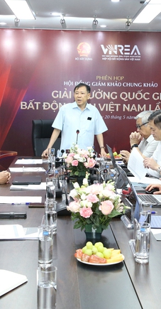 Họp Hội đồng Chung khảo Giải thưởng Quốc gia Bất động sản Việt Nam lần thứ II: Đánh giá khách quan, toàn diện để tìm ra những "viên ngọc" xứng đáng vinh danh