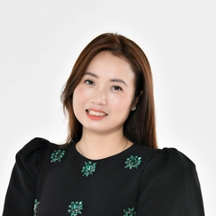Bà Nguyễn Thị Bích Ngọc, Founder Sen Vàng Group