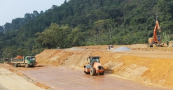 Lào Cai: Chủ tịch UBND tỉnh chỉ đạo đẩy nhanh tiến độ thực hiện giải ngân vốn đầu tư công năm 2024