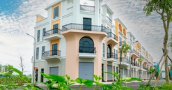 Phong cách nhà phố Địa Trung Hải thu hút các gia đình trẻ tại Long An