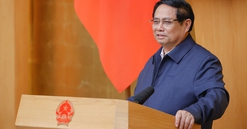 Thủ tướng: Ưu tiên cao nhất cho tăng trưởng, chính sách phải "cởi trói" để sản xuất, kinh doanh bung ra