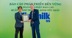 Vinamilk nhận loạt giải thưởng về quản trị và phát triển bền vững
