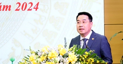 Ông Nguyễn Tuấn Anh được bầu giữ chức Chủ tịch UBND tỉnh Yên Bái