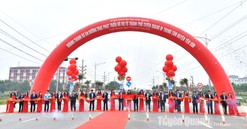 Tuyên Quang: Khánh thành Dự án đường trục phát triển đô thị từ thành phố đi trung tâm huyện Yên Sơn