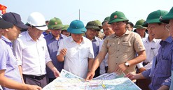 Quảng Trị: Kiểm tra tiến độ các dự án giao thông trọng điểm trên địa bàn