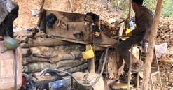 Quảng Nam tăng cường kiểm tra, xử lý nghiêm nạn "vàng tặc"