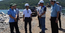 Thừa Thiên Huế: Đẩy nhanh tiến độ thi công Dự án đê chắn sóng cảng Chân Mây giai đoạn 2