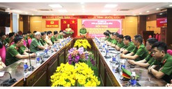 Lực lượng 911 Công an TP. Đà Nẵng được khen thưởng đột xuất