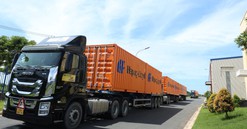 Hòa Phát cung cấp container “Made in Vietnam” cho Hãng tàu Hapag-Lloyd