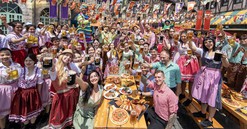 Đà Nẵng: Du khách phấn khích “Truy tìm vua Bia” tại Lễ hội Bia B’estival