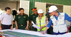 Thừa Thiên Huế: Kiểm tra tiến độ thi công tuyến đường Nam Đông - A Lưới