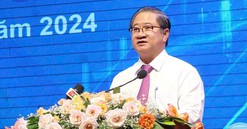 Chủ tịch TP. Cần Thơ chỉ đạo nóng giải pháp cấp bách để hoàn thành các mục tiêu phát triển kinh tế - xã hội năm 2024