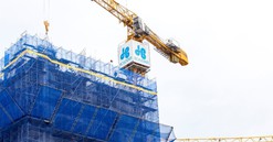 Phó Tổng Giám đốc Xây dựng Hòa Bình từ nhiệm