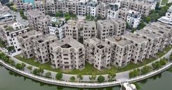 Hà Nội: Biệt thự triệu đô thành chỗ trồng rau, vẫn tăng giá "phi mã"