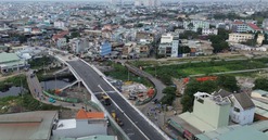 Vài ngày nữa, cầu cũ bị sập trên tuyến đường nối vào sân bay Tân Sơn Nhất hoàn toàn được thay thế