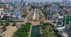 Dòng kênh 'chuột đua nhau chạy' ở TP. HCM sắp được trả lại cảnh 'trên bến dưới thuyền' cho 2 quận lớn