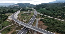 Vượt tiến độ 4 tháng, tuyến cao tốc 12.000 tỷ sẽ vận hành trước Tết Nguyên đán