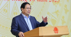 Thủ tướng: Đột phá phát triển nhà ở xã hội phù hợp từng địa phương, đầy đủ hạ tầng và cân đối cung - cầu