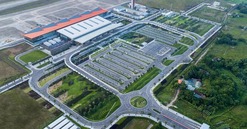 Sân bay tư nhân đầu tiên của Việt Nam ghi dấu mốc kỷ lục, mở đường bay mới đến quốc gia tỷ dân