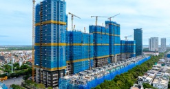 Soi tiến độ hai dự án hàng hiệu Noble Crystal của Sunshine Group tại Hà Nội