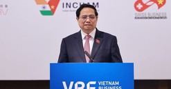 "Đoàn kết cho ta sức mạnh, hợp tác cho ta lợi ích, đối thoại củng cố niềm tin"