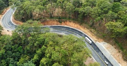 Cung đèo hơn 550 tỷ sở hữu mặt đường rộng nhất Việt Nam vừa sạt lở vẫn còn bảo hành 1 tháng