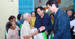 Nghĩa tình Petrovietnam: Bền bỉ đồng hành, sẻ chia với những mảnh đời khó khăn