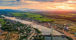 Tập đoàn Trung Quốc lọt top 100 thế giới ‘ngỏ ý’ đầu tư đường bộ, đường sắt, cảng biển tại Quảng Trị