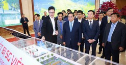 Thủ tướng: Kinh tế số là động lực, xã hội số là nền tảng, con người là trung tâm