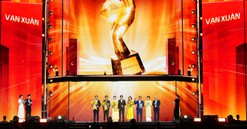 VinFast giành “bộ tứ” giải thưởng danh giá tại Vạn Xuân Awards 2025