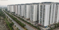 Giá chung cư chưa sổ hồng vẫn leo thang giữa "cơn khát" nhà ở giá rẻ