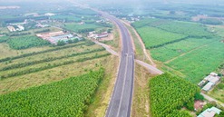 Chỉ 2 tuần nữa, chính thức thông xe cao tốc gần 18.000 tỷ kết nối 2 tỉnh thành giàu nhất Việt Nam, thuận tiện ra đến siêu sân bay