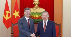 Việt Nam luôn coi trọng quan hệ hợp tác truyền thống tốt đẹp với Nga