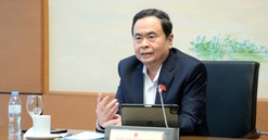 Chủ tịch Quốc hội: Doanh nghiệp xây dựng bất động sản nói riêng, cộng đồng doanh nghiệp nói chung trông chờ vào hành động cụ thể