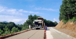 Tỉnh có mỏ vàng lớn nhất Việt Nam muốn đẩy nhanh tiến độ thi công dự án gần 1.900 tỷ đồng