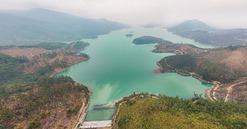Hồ nước ngọt nhân tạo tại tỉnh giàu top đầu Việt Nam: Rộng gấp 14 lần hồ Tây, chứa kho báu trăm năm vẫn dùng tốt