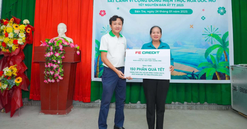 FE Credit mang Tết yêu thương đến các hoàn cảnh khó khăn ở Bến Tre
