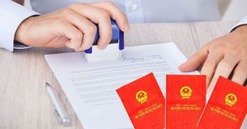 Từ bây giờ, các trường hợp bị hạn chế quyền sử dụng đất thể hiện thế nào trên sổ đỏ?