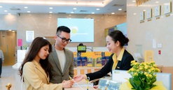 Fitch Ratings lần đầu xếp hạng tín dụng Nam A Bank "B+", triển vọng ổn định