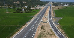 Từ chiều nay, người dân có thể lưu thông trên 70km cao tốc gần 12.000 tỷ do liên danh Sơn Hải thi công