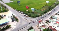 Gần 1.000 tỷ đồng mở rộng tuyến đường vào khu kinh tế lớn thứ 2 Việt Nam, tương lai sẽ xây sân bay gần 8.000 tỷ