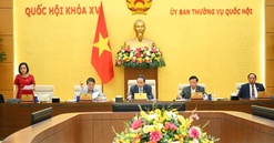 Chủ tịch Quốc hội: Đơn giản hóa thủ tục hành chính mạnh mẽ hơn nữa để thủ tục cấp phép xây dựng nhà ở xã hội nhanh chóng