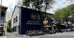 Sau 8 tháng bỏ trống, mặt bằng từng thuộc Starbucks tại Hàn Thuyên đã có chủ mới, giá thuê khoảng 700 triệu đồng/tháng