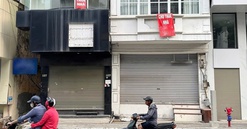 Nhiều nhà mặt phố hạ giá thuê để giữ chân khách
