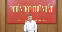 Tổng Bí thư: Hoàn thiện thể chế pháp luật phải mở đường cho kiến tạo phát triển