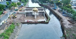 1 tháng nữa, hoàn thành đập dâng trên dòng sông hơn 2.000 năm tuổi ô nhiễm nhất Thủ đô