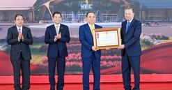 Vingroup nhận Huân chương LĐ hạng nhất vì thành tích đặc biệt xuất sắc tại VEC