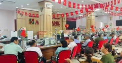 Agribank làm việc xuyên lễ để đảm bảo tặng quà kịp 
thời cho người dân dịp Quốc khánh 2/9