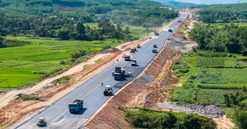 Huy động hơn 3.100 nhân sự, dự án lớn nhất tuyến cao tốc Bắc - Nam giai đoạn 2 do Tập đoàn Đèo Cả thực hiện sẽ về đích trước 8 tháng